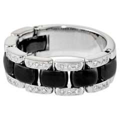 CHANEL Ultra ring in 18k white gold, black ceramic and diamonds.