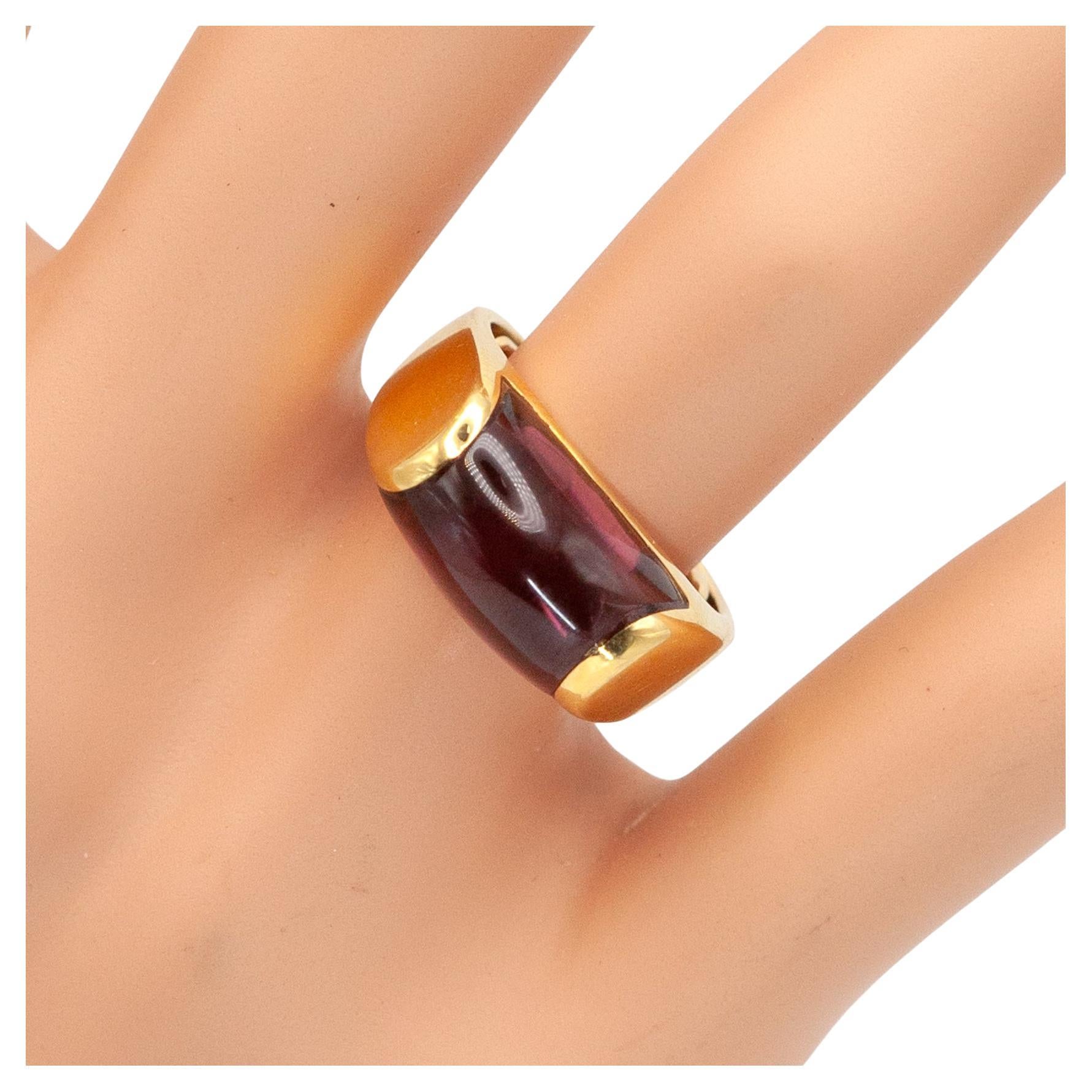 Bague Bulgari Tronchetto en or jaune 18 carats avec rubellite en vente