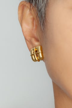 Tiffany & Co. 18-Karat Gold Sculptural Clip-on Earrings Circa 2001