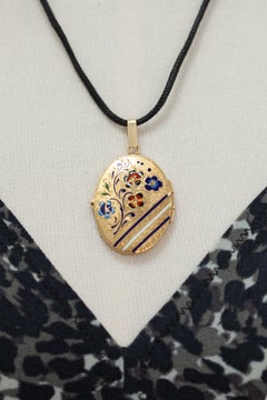 Antique 14 Karat Gold Multicolor Enamel Floral Locket Pendant
