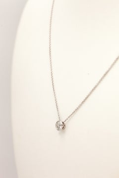 Hearts on Fire 18K 0.75 Carat Round Brilliant Diamond Solitaire Pendant Necklace