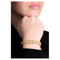 LEGACY 50 Carat Fancy yellow Radiant Cut  Bracelet GIA certified High jewellery