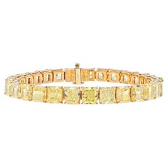 LEGACY Bracelet en diamant radiant de 28 carats  Couleur fantaisie certifiée GIA