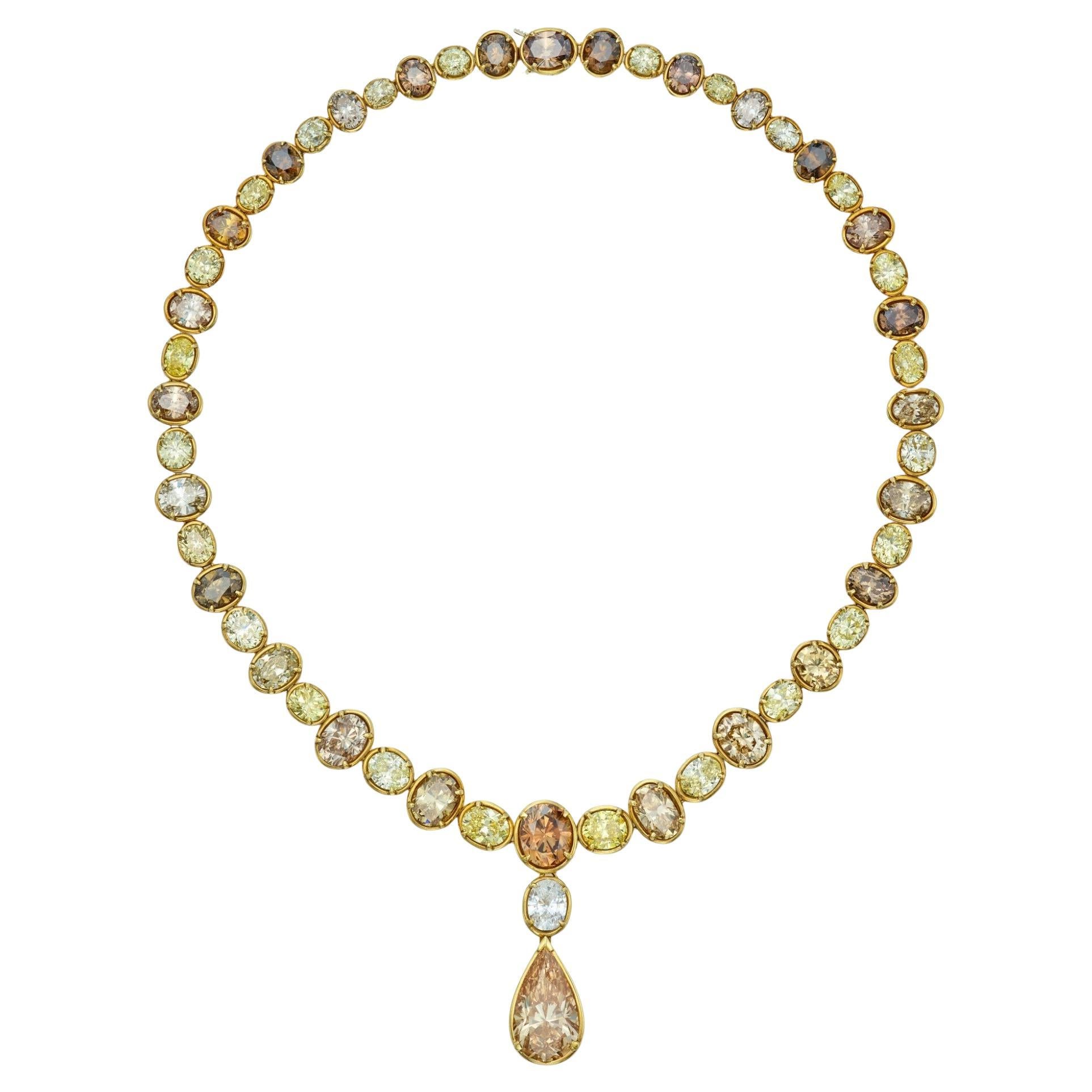LEGACY 60 carats de diamant GIA prêt pour le tapis rouge en champagne, brun/jaune-orange en vente