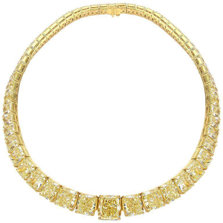 Taille coussin OUR LEGACY Collier de tennis avec diamant coussin de 100 carats jaune fantaisie Nature en vente