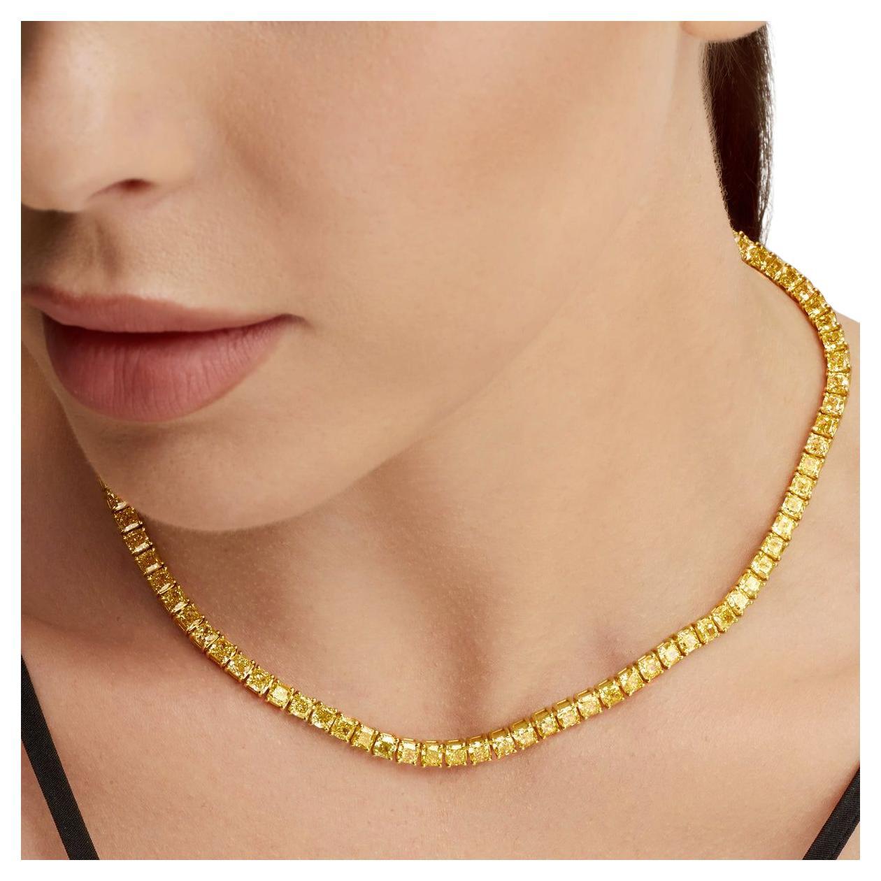 Collana tennis con diamanti taglio cuscino giallo fantasia da 25 carati LEGACY