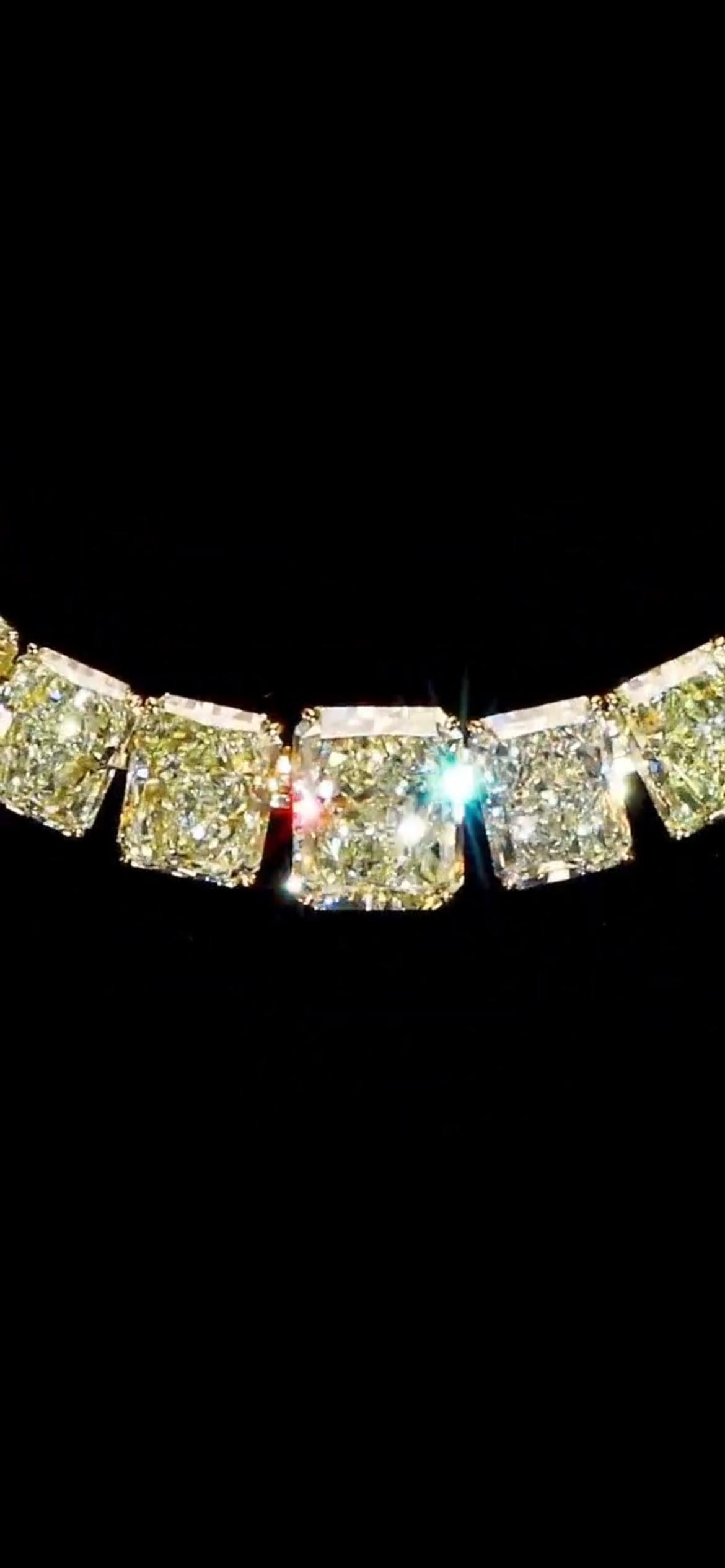 OUR LEGACY Collier de 100 carats de diamants rayonnants de couleur jaune fantaisie GIA Pour femmes en vente