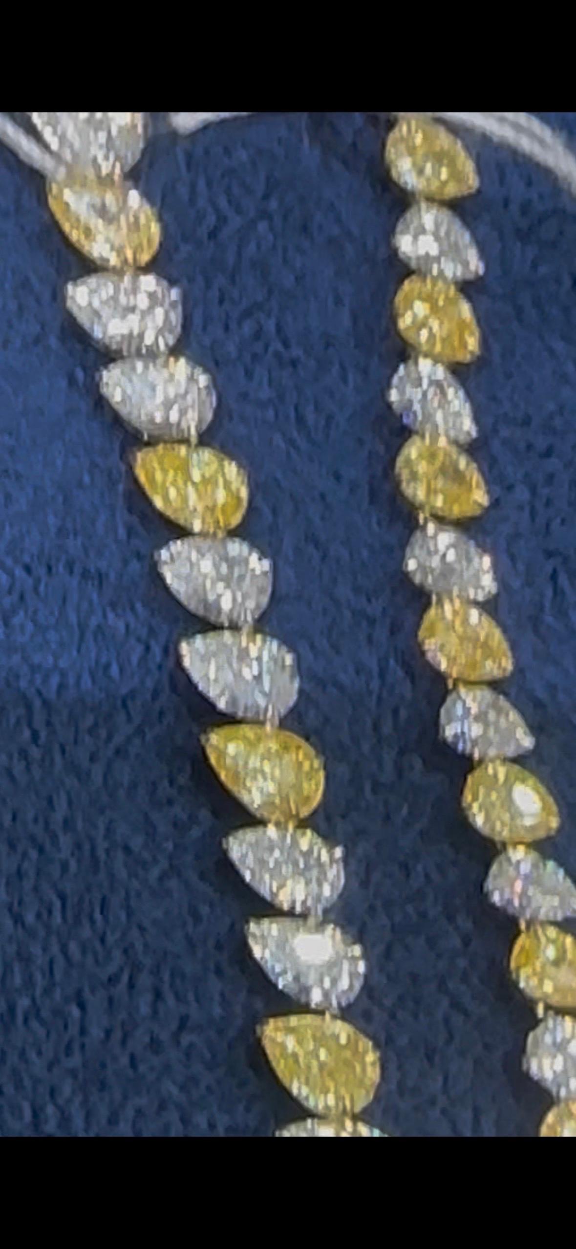 Apprécié Bracelet de diamants jaunes et blancs de 9,33 carats en vente 6