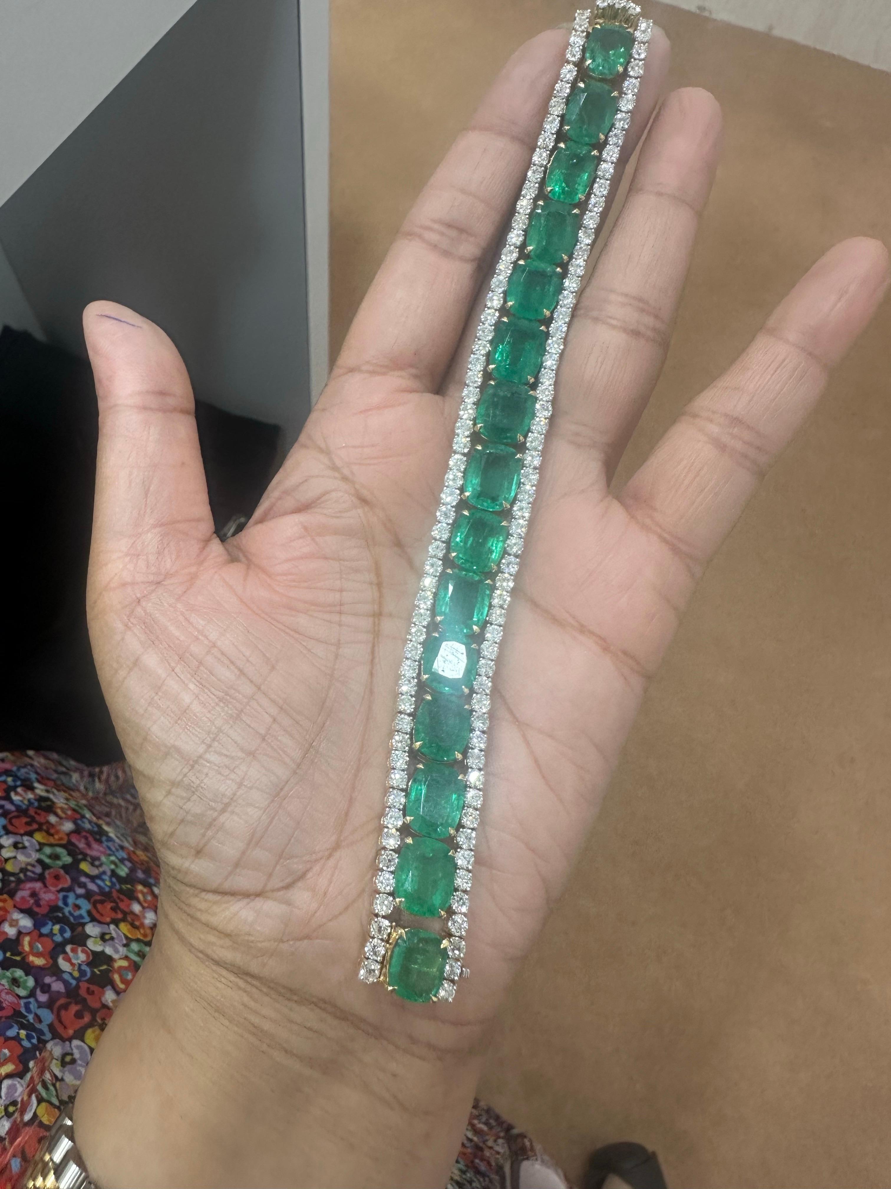 IGITL Certificado 250 quilates Antiguo Raro Collar Esmeralda Colombina Oro 22k 16