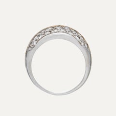Structured Two-Tone Gold Band Ring with Brilliant-Cut Diamonds