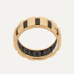 Bague Chaumet Class One en or jaune 18 carats avec bande géométrique en caoutchouc noir