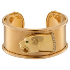 Panther Yellow Gold Cuff Bracelet with Emerald and Diamonds