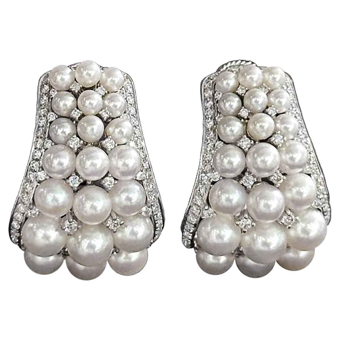 Orecchini di diamanti con perle Akoya di Lux Aurora Baby