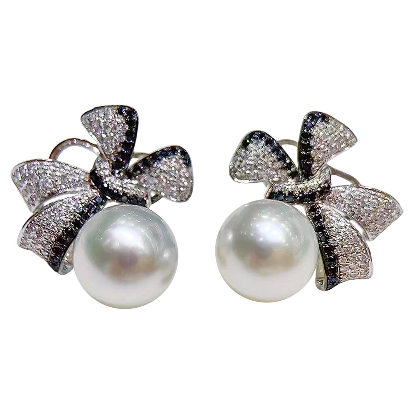 【Crown Radiance】Ribbon Charm Aurora South Sea Pearl Diamond Stud Earrings