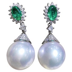 【Crown Radiance】Emerald Crown Aurora South Sea Pearl Drop Earrings