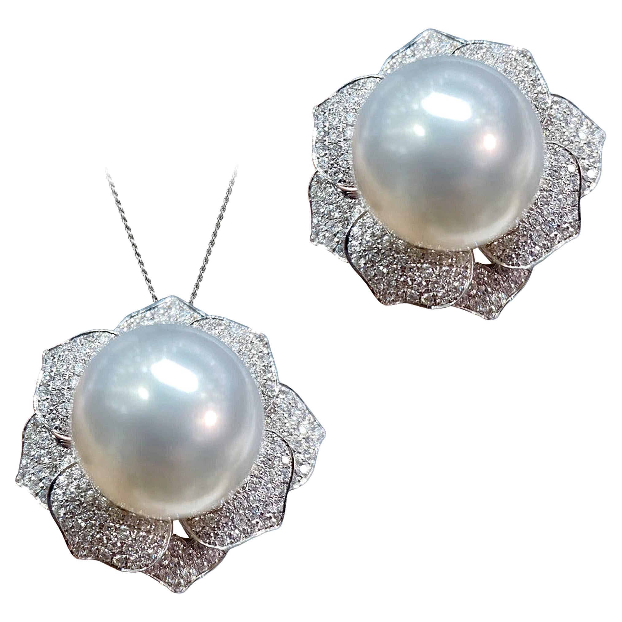【Crown Radiance】Aurora Perle des Mers du Sud Pendentif Fleur Convertible en vente