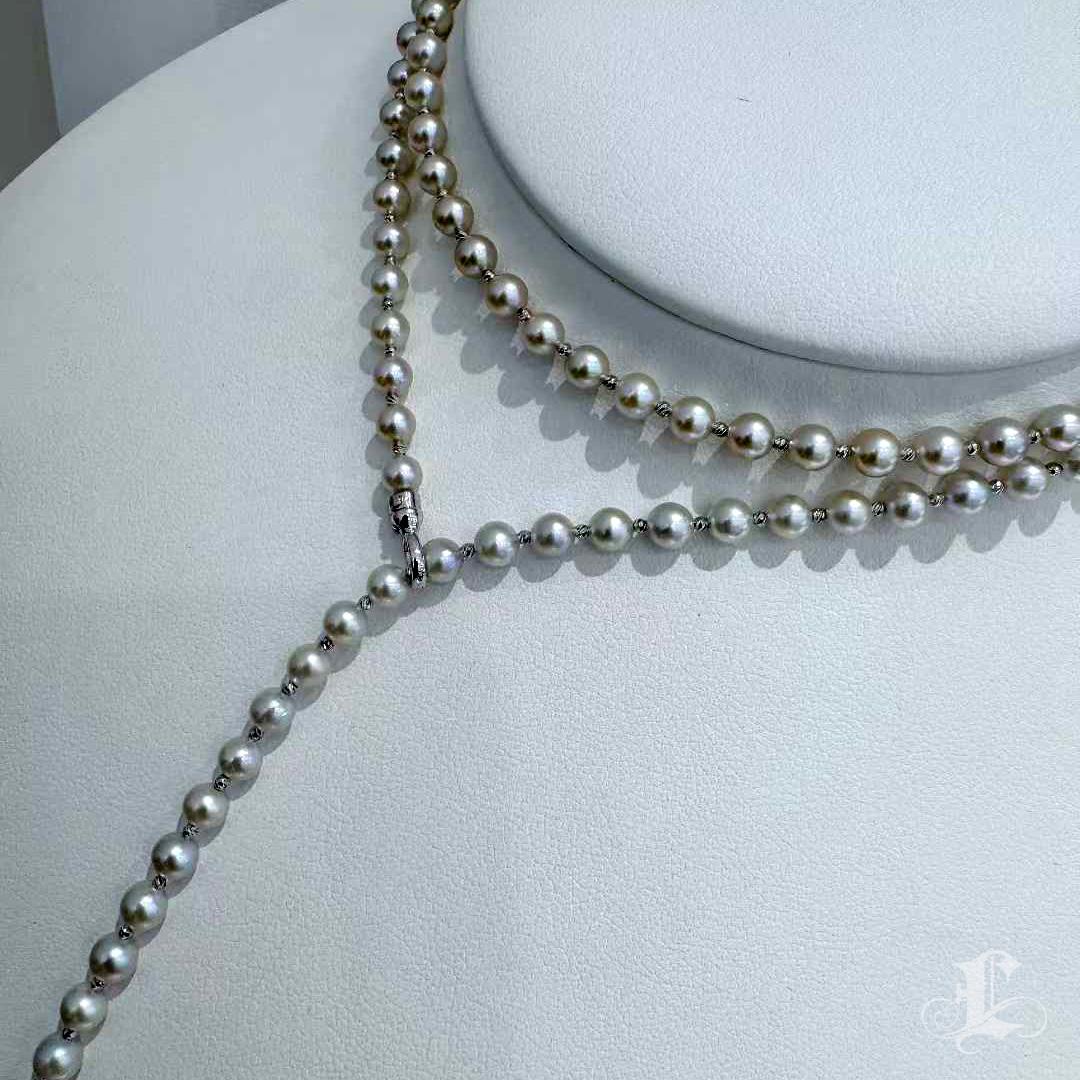 Geometria Silenziosa Collana convertibile con perle Akoya e perle di Tahiti In condizioni Nuovo in vendita a New York, NY