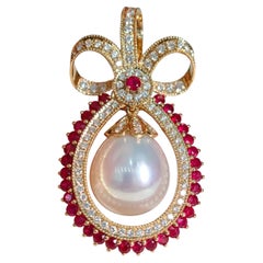 【Crown Radiance】Regal Bow Aurora South Sea Pearl Ruby Diamond Pendant