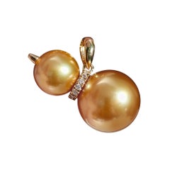【Petite Signature】Deep Golden South Sea Pearl Gourd Diamond Pendant — 8–12mm