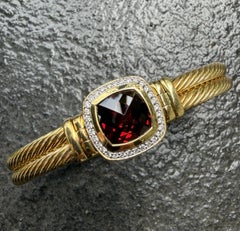 Bracelet manchette David Yurman en or jaune 18 carats « Albion Garnet » à double rangée, en or 18 carats