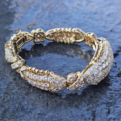 David Webb Pulsera de tenis de diamantes de oro amarillo de 18 quilates ~19,3 ctw 45 g Brazalete semiflexible