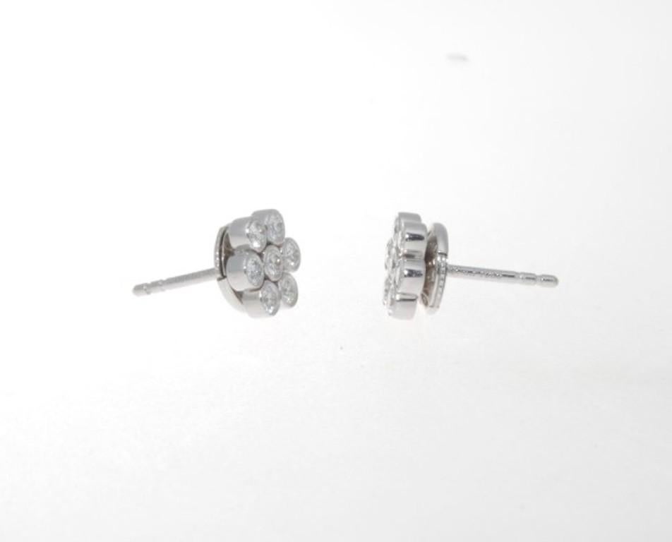 Taille ronde Tiffany & Company Boucles d'oreilles fleurs en platine diamantées Apx.0.64 Ctw en vente
