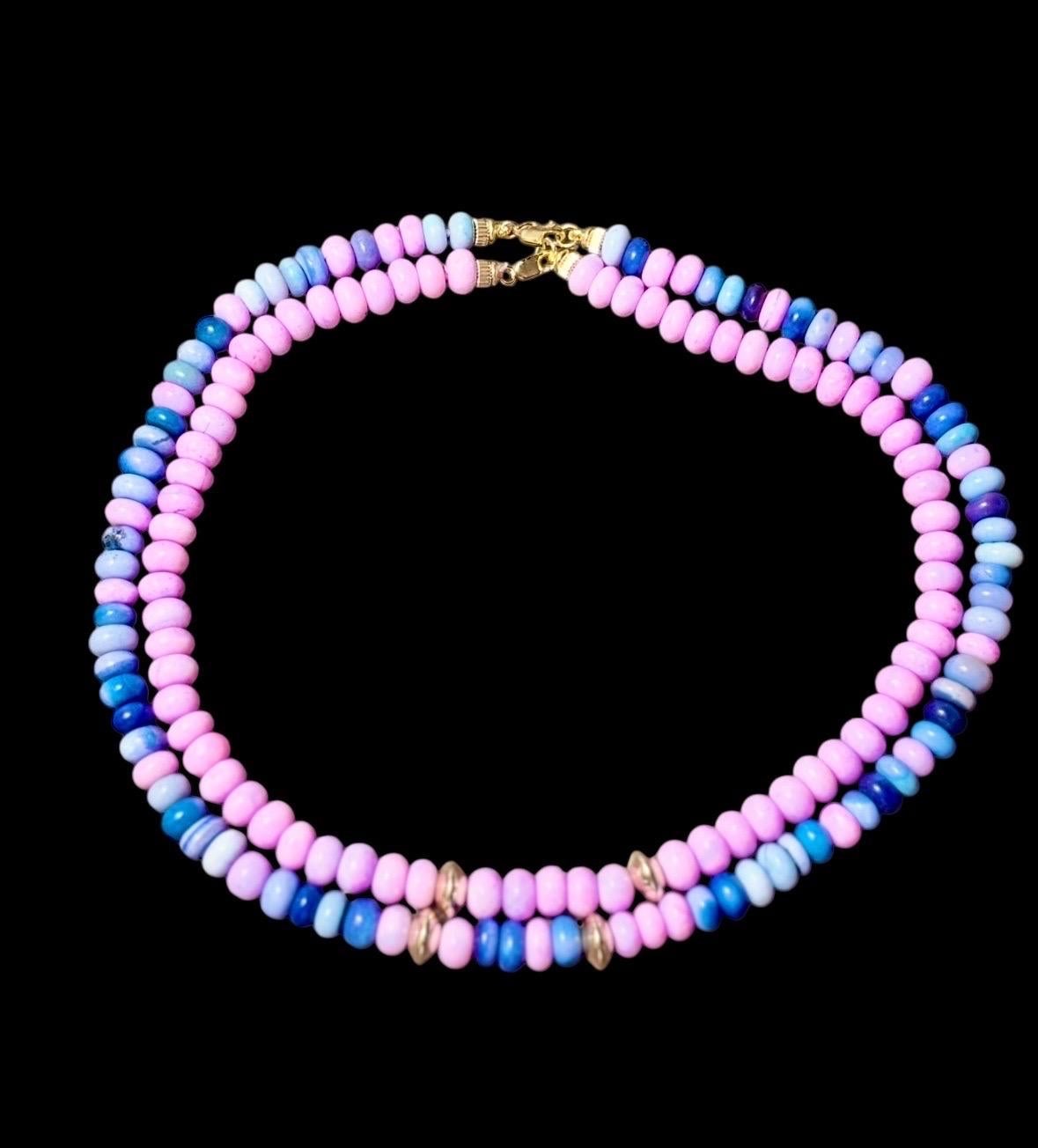 Collier trois brins en Opale Candy avec perles en or 14k en vente 1