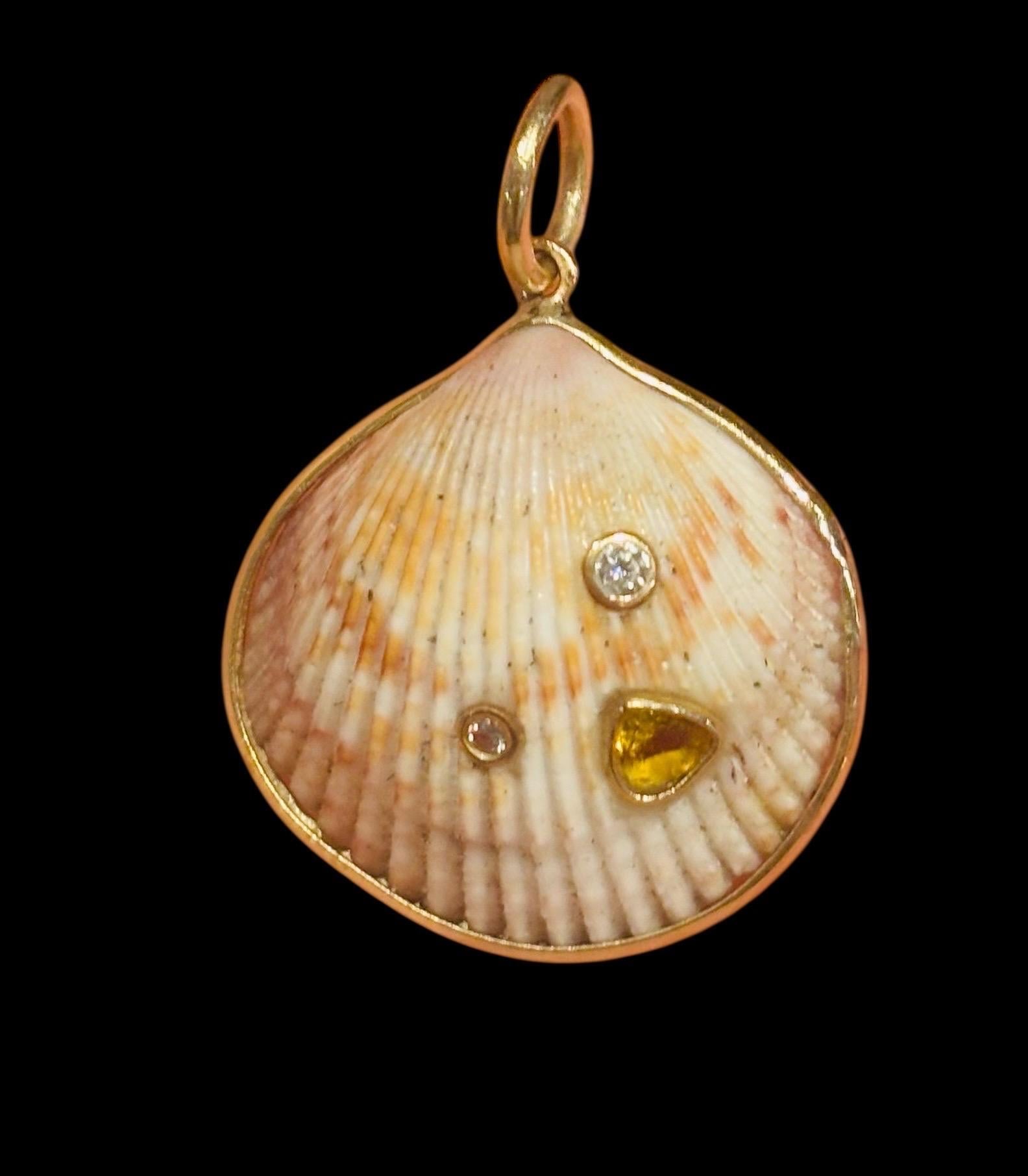 WABI SABI SHELL PENDANT, Natural Shell, Diamonds, Yellow Sapphire & 14k Gold For Sale 7