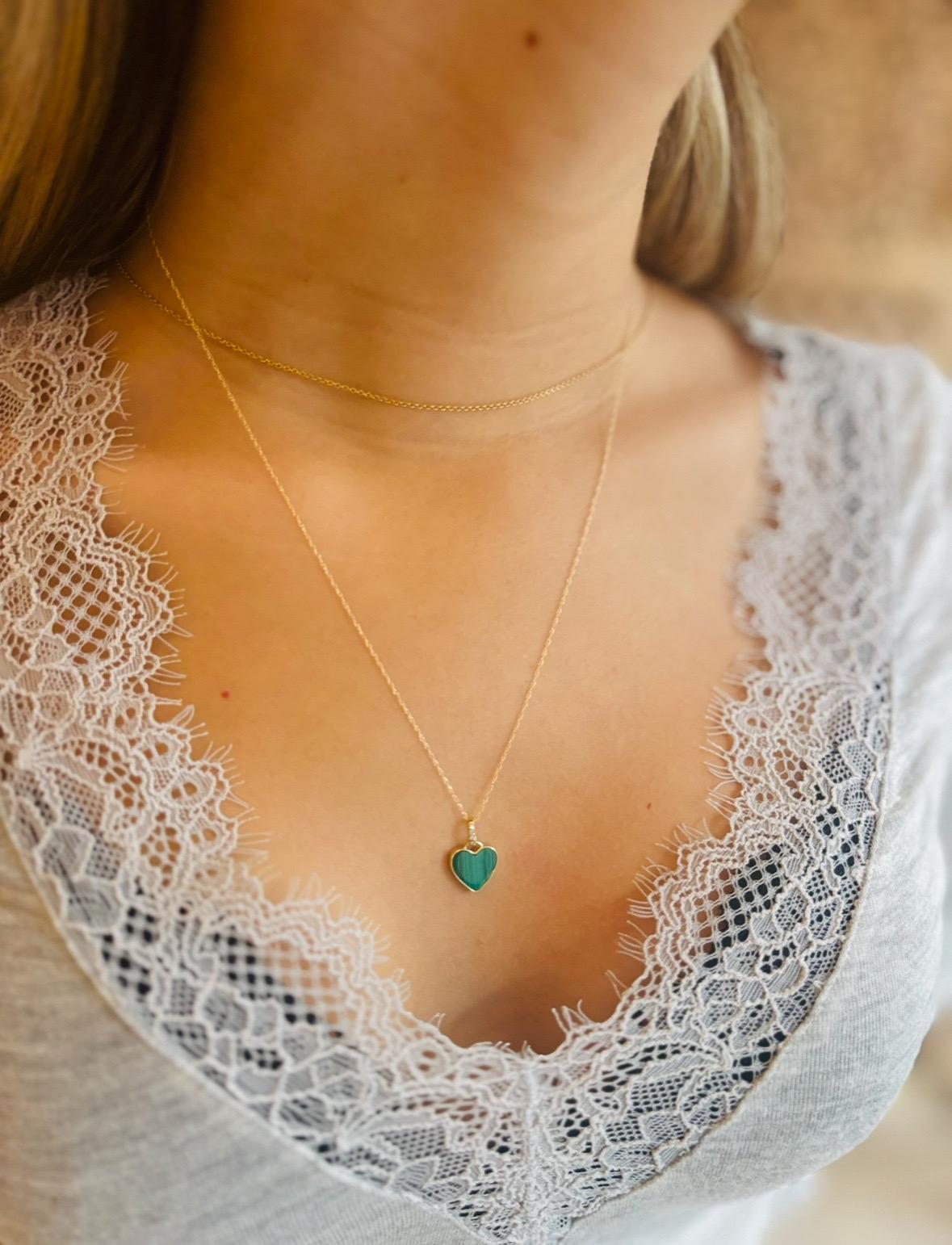 Collana a cuore in malachite con diamanti e oro 14k in vendita 1