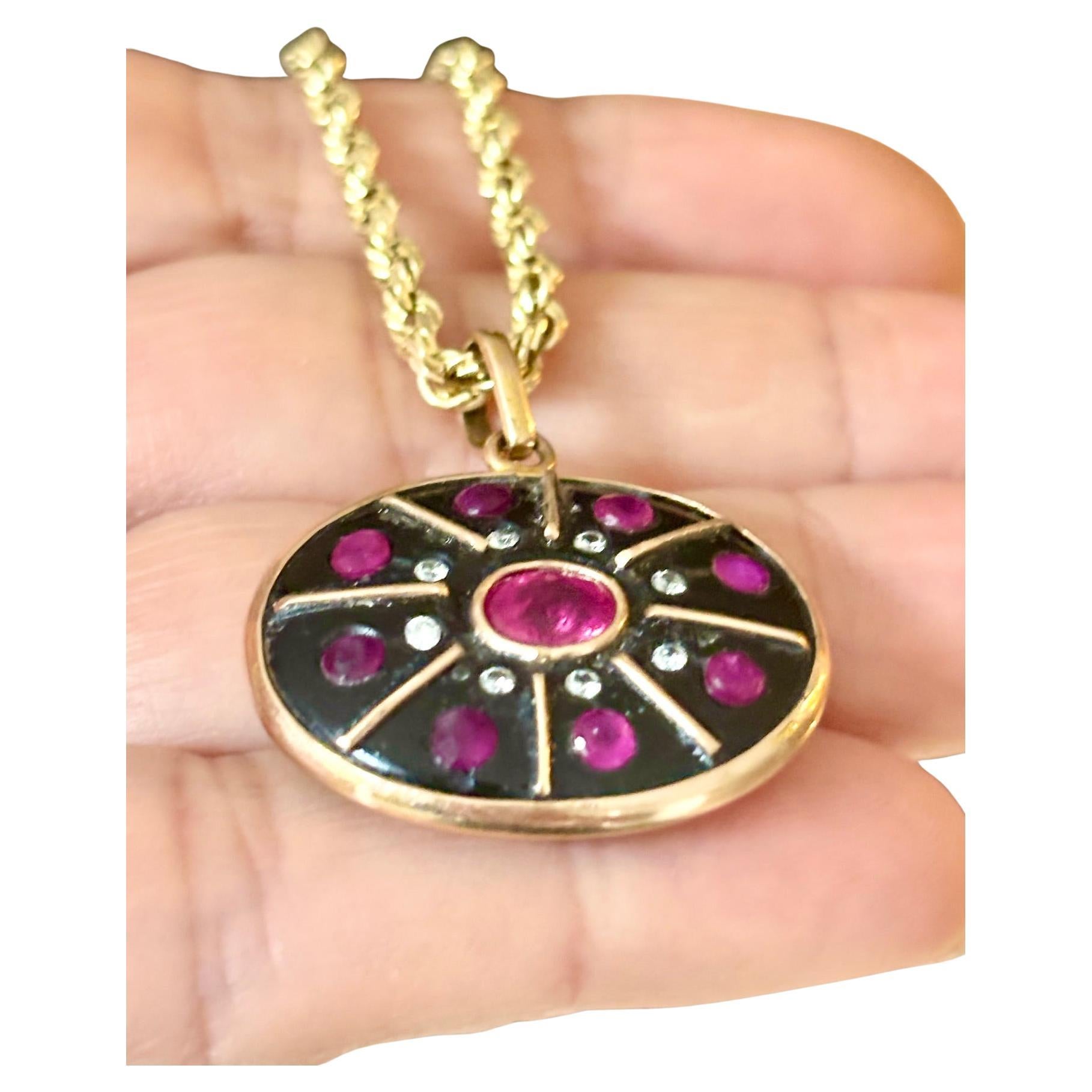 SOL PENDANT, Schwarzer Onyx, Rubine, Diamanten und 14k Gold