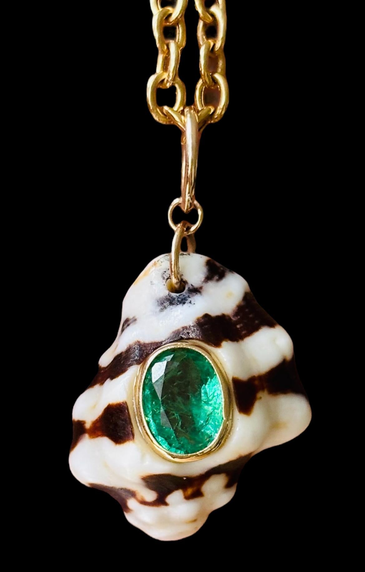 Oval Cut Sea Shell Pendant with Emerald & 14k Gold For Sale