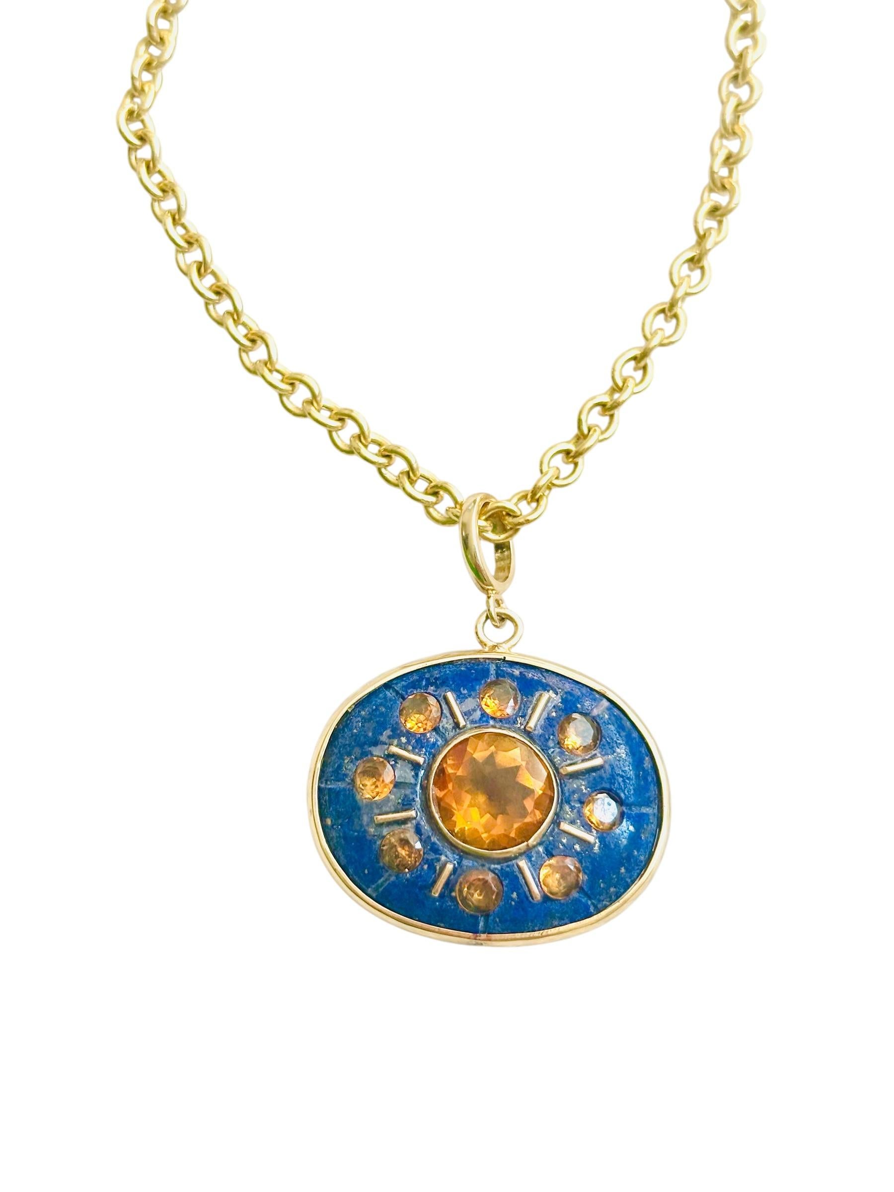 Ciondolo SOL

Lapis, Citrini, Oro 14k

La linea S.L.A. è stata sviluppata intorno all'idea di onorare se stessi e di vivere una vita che ti illumini. Il sole è un potente simbolo di vita e di luce e questi pezzi sono stati progettati per sostenere e