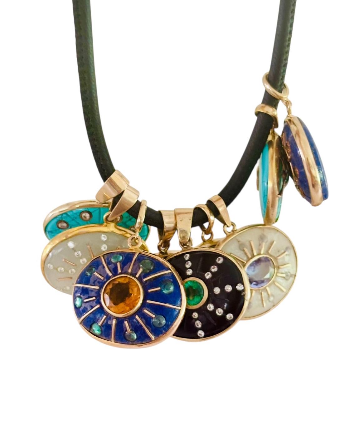 Pendentif SOL, pyrite, émeraudes, diamants et or 14k Unisexe en vente