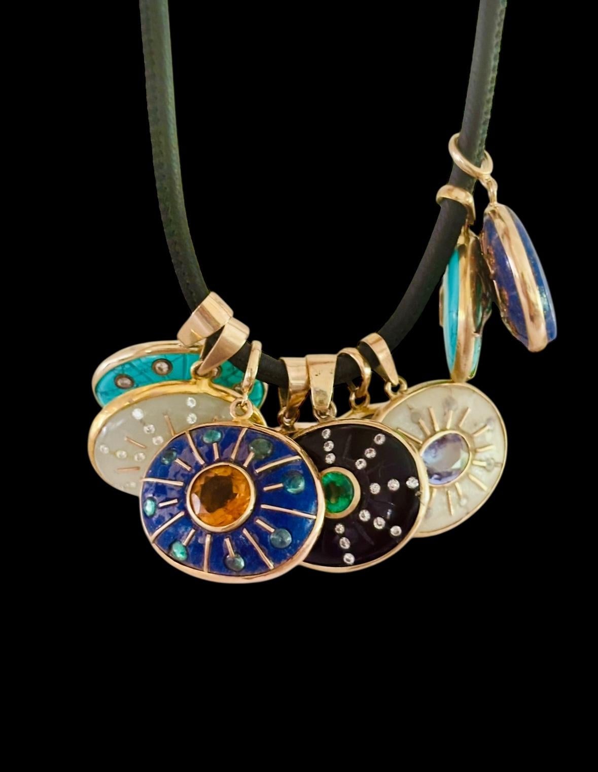 Pendentif en or 14 carats, labradorite, tourmaline, diamants en vente 11