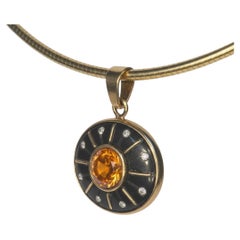 Colgante SOL, ónix negro, citrino de Madeira, diamantes y oro de 14k