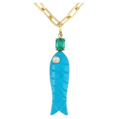 Ciondolo a forma di pesce turchese con diamante, smeraldo e oro 14k