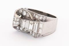 1940s Art Deco Diamond Platinum Band Ring