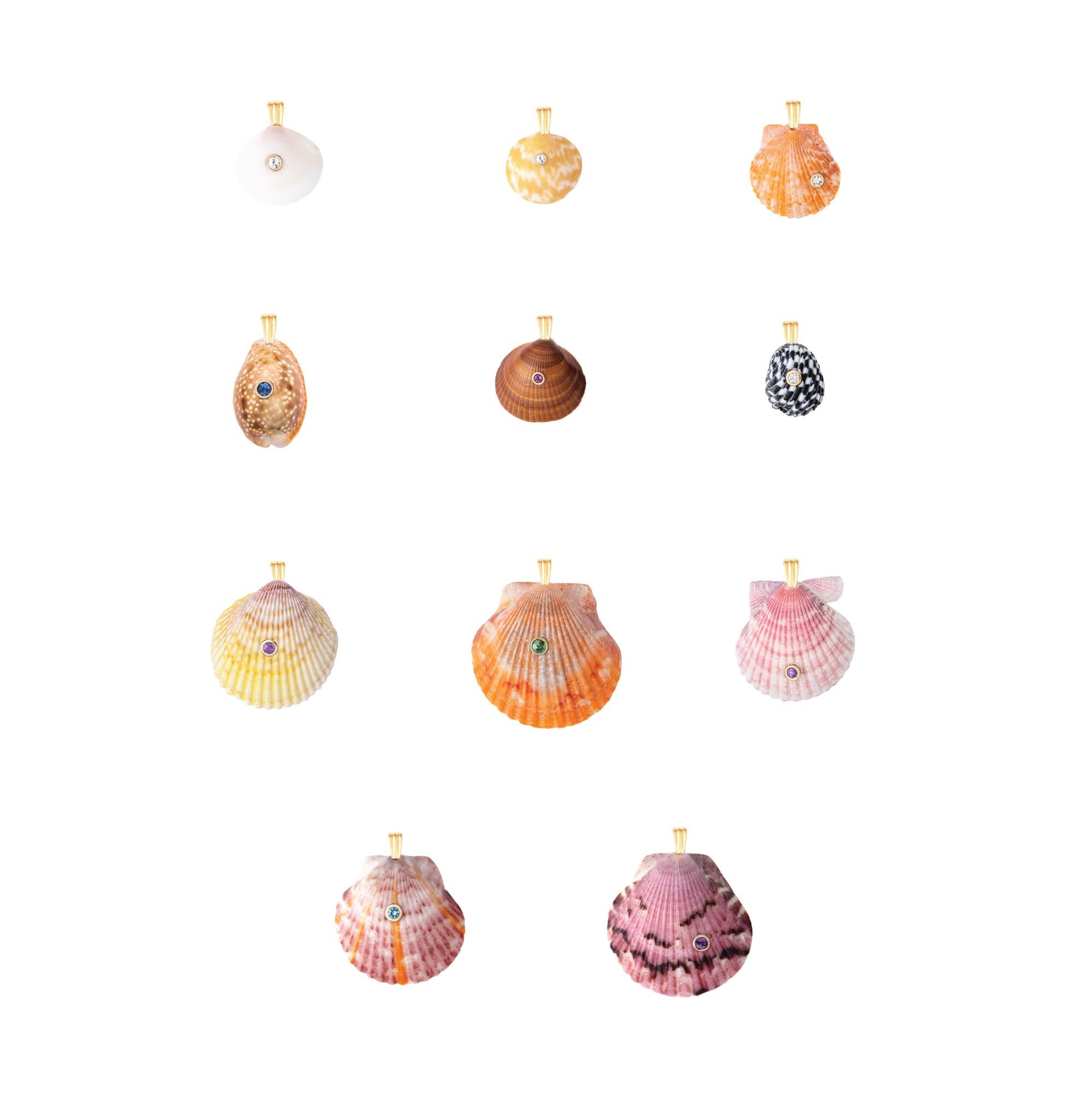 Miro Natural Shell Anhänger mit 14k Gold und weißem Saphir natürlichen Edelstein (Rundschliff) im Angebot