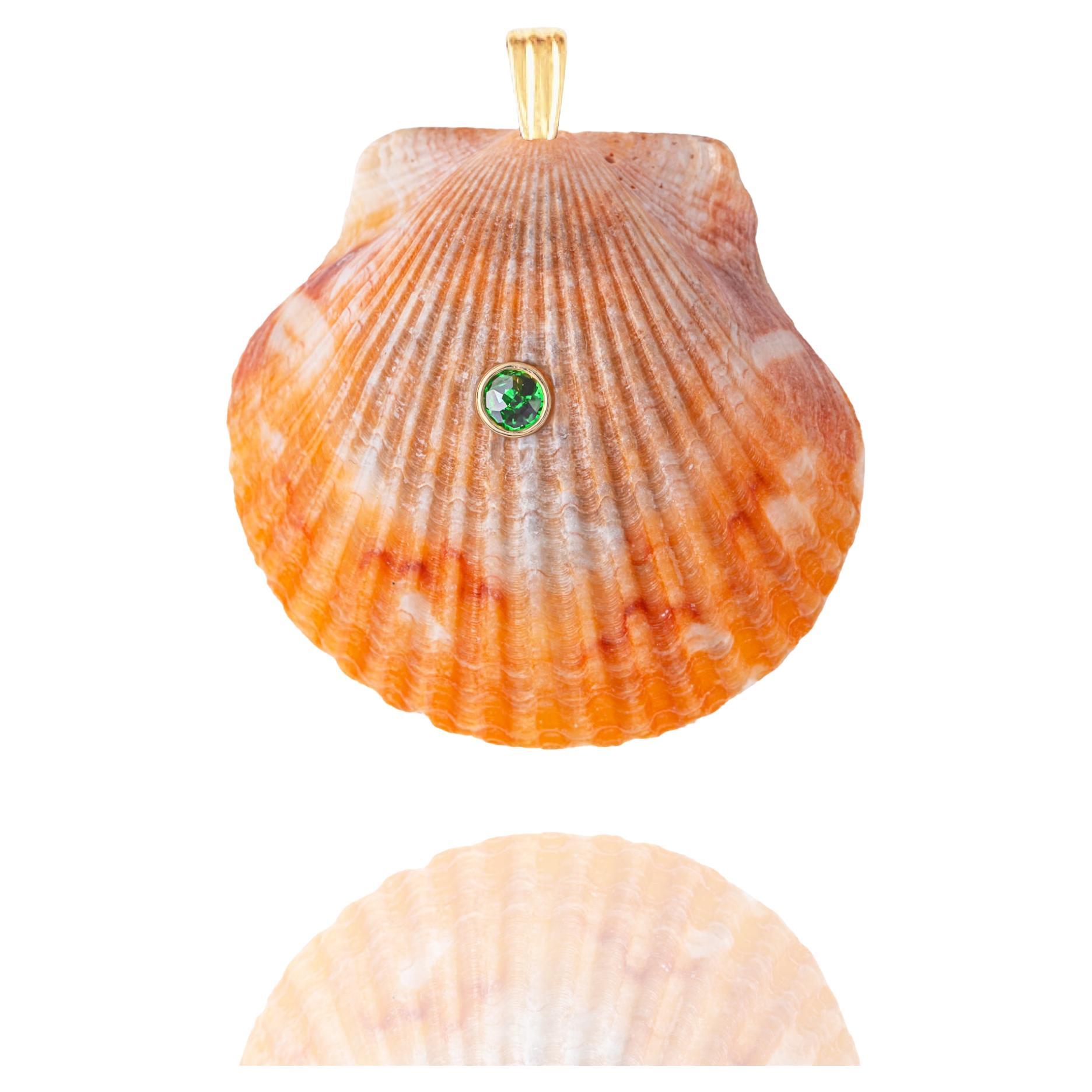 Sol Natural Shell Anhänger mit 14k Gold und Tsavorit Granat natürlichen Edelstein