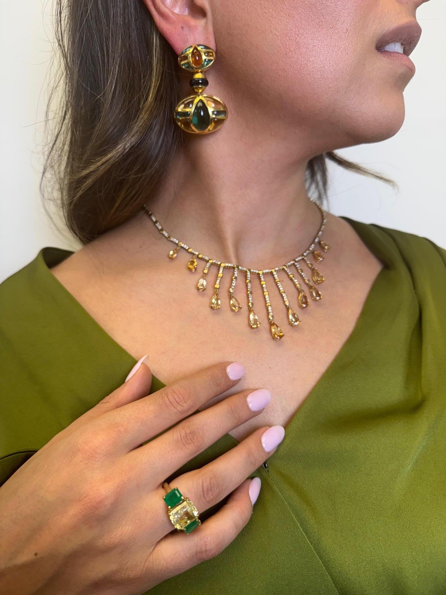 Taglio brillante Collana vintage con frange di diamanti e topazio imperiale in oro giallo 14K in vendita