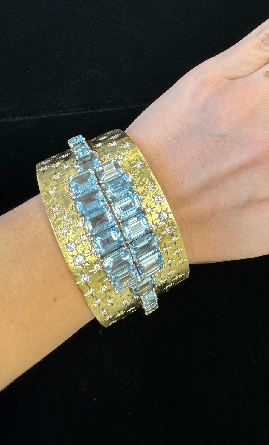 Vintage Bracelet manchette large en or jaune 18K aigue-marine et diamant Excellent état - En vente à Great Neck Plaza, NY
