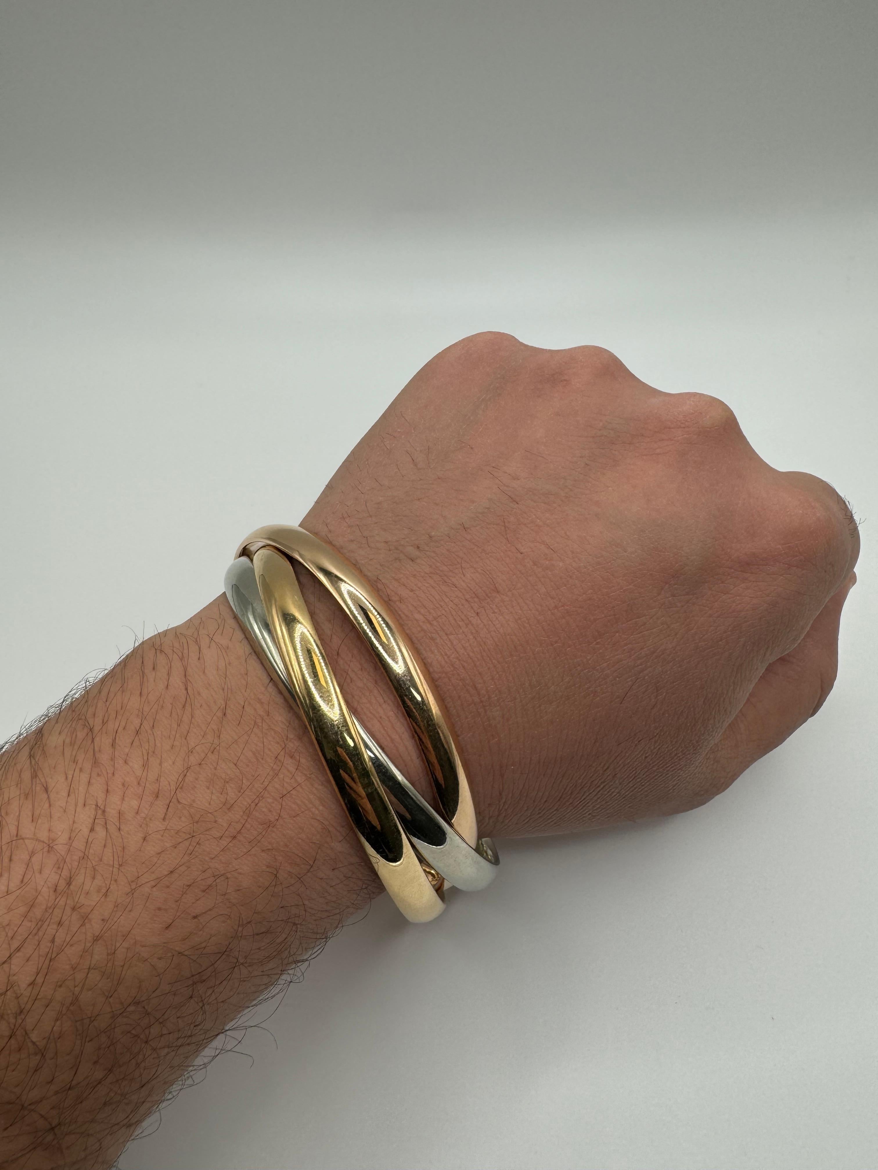 Cartier Trinity d'epoca in oro 18 carati tricolore Bracciale Rolle In condizioni ottime in vendita a Great Neck Plaza, NY