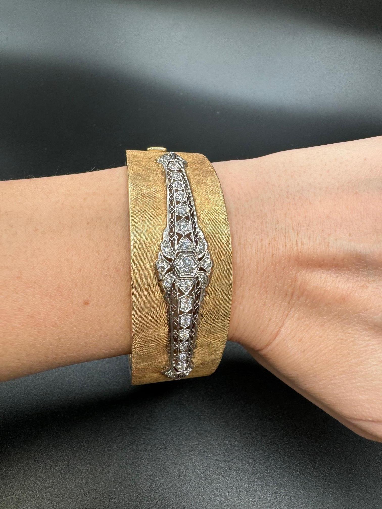 Bracelet large en or 14K et platine avec diamants en vente 2