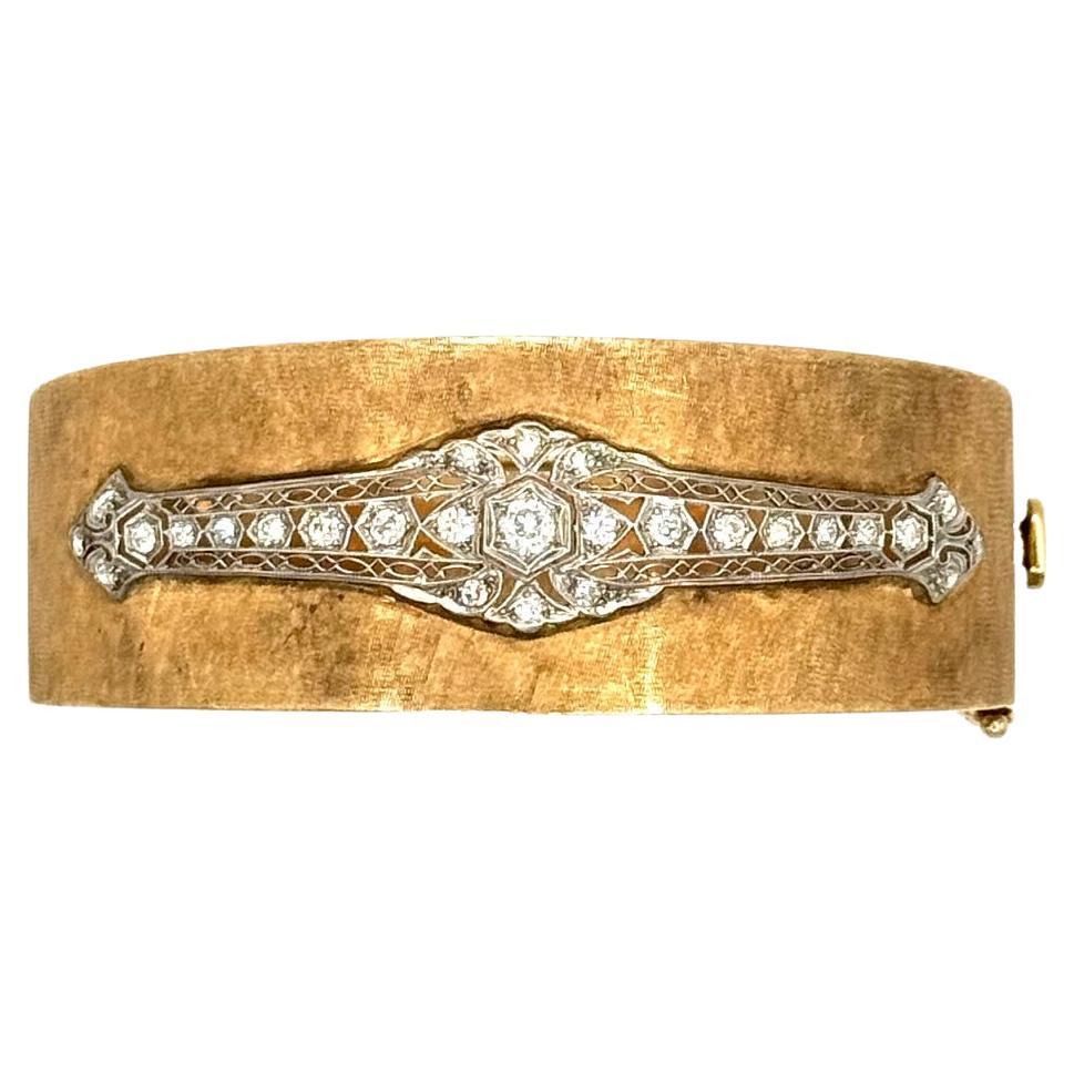 Bracelet large en or 14K et platine avec diamants en vente