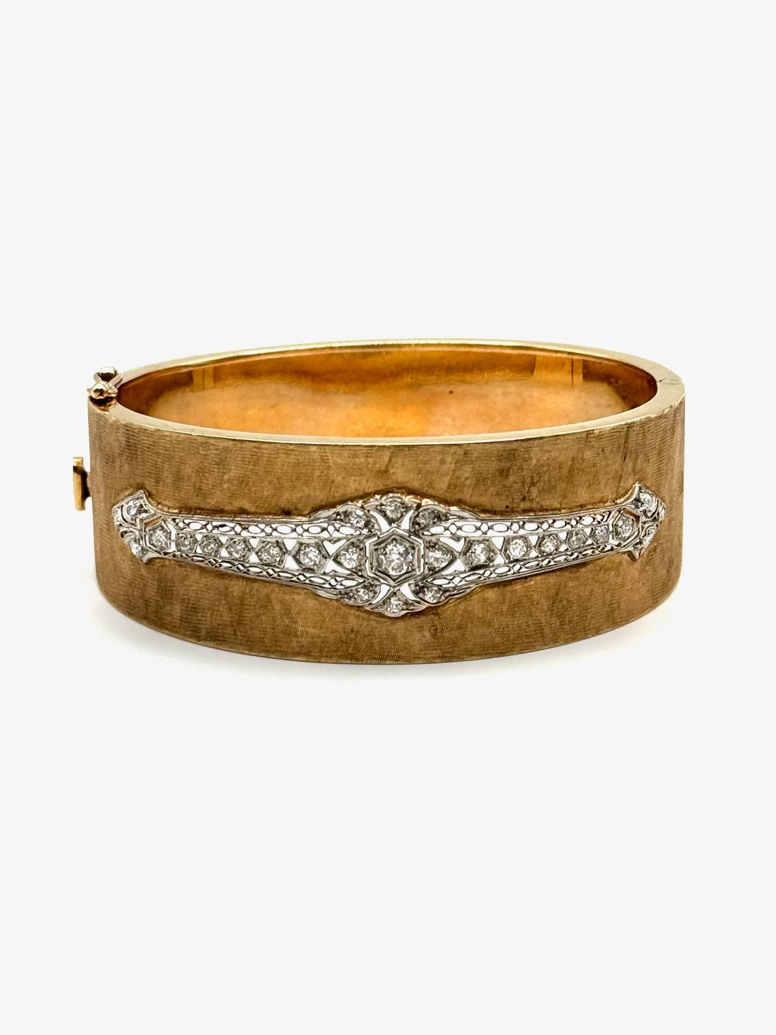 Taille vieille mine Bracelet large en or 14K et platine avec diamants en vente