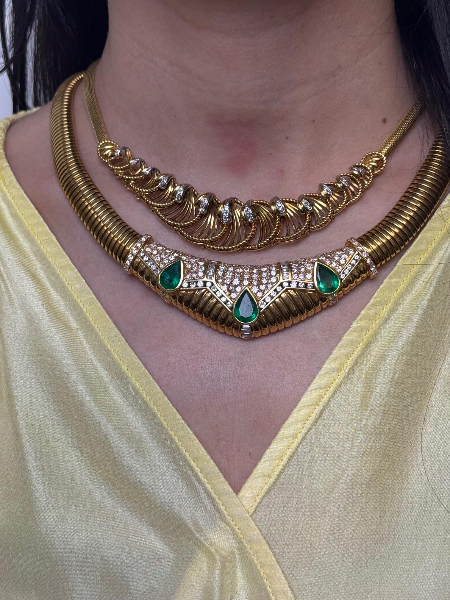 Collier à maillons en éventail en or jaune 18K et diamants Excellent état - En vente à Great Neck Plaza, NY