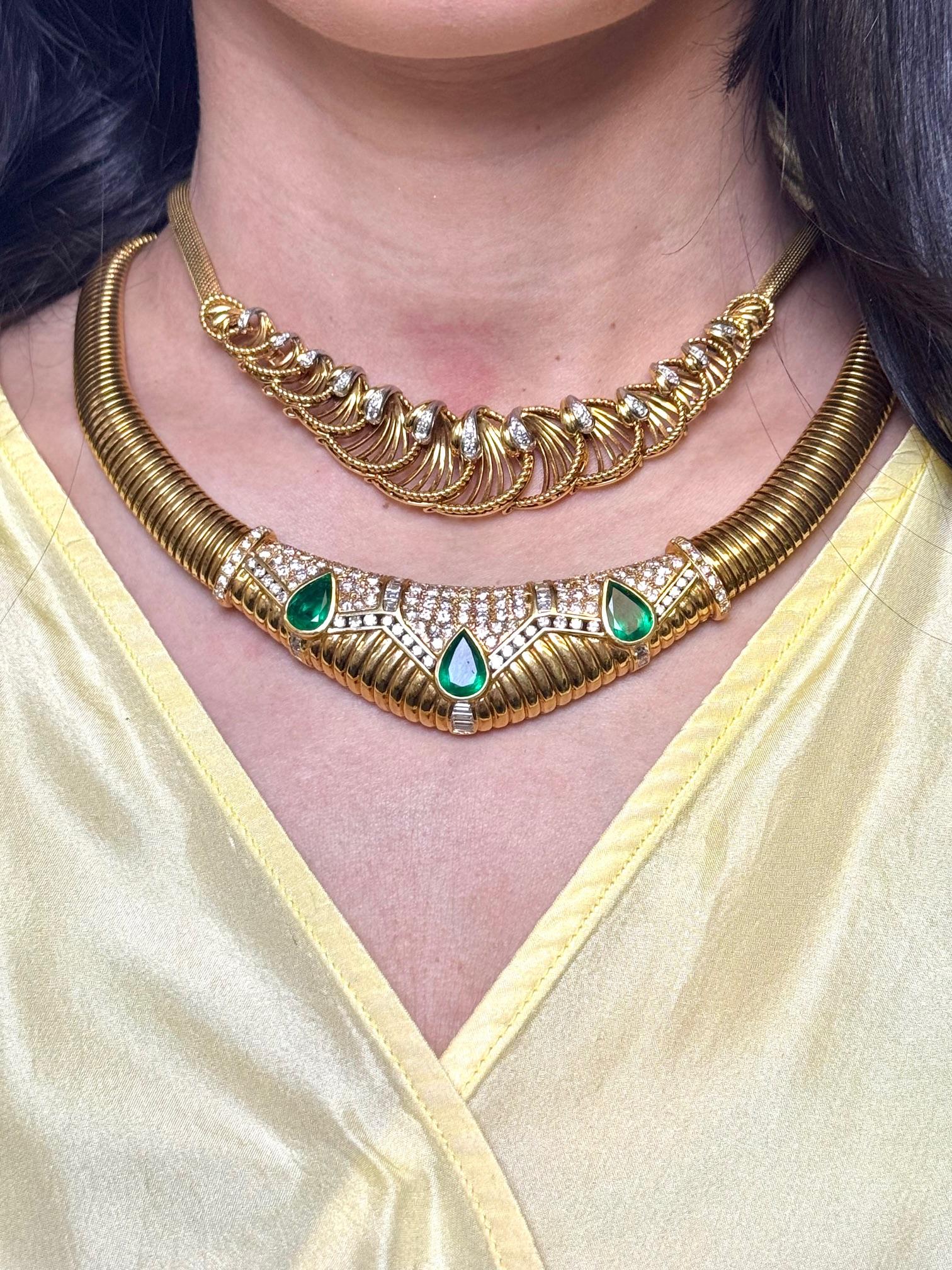 Collier à maillons en éventail en or jaune 18K et diamants en vente 1