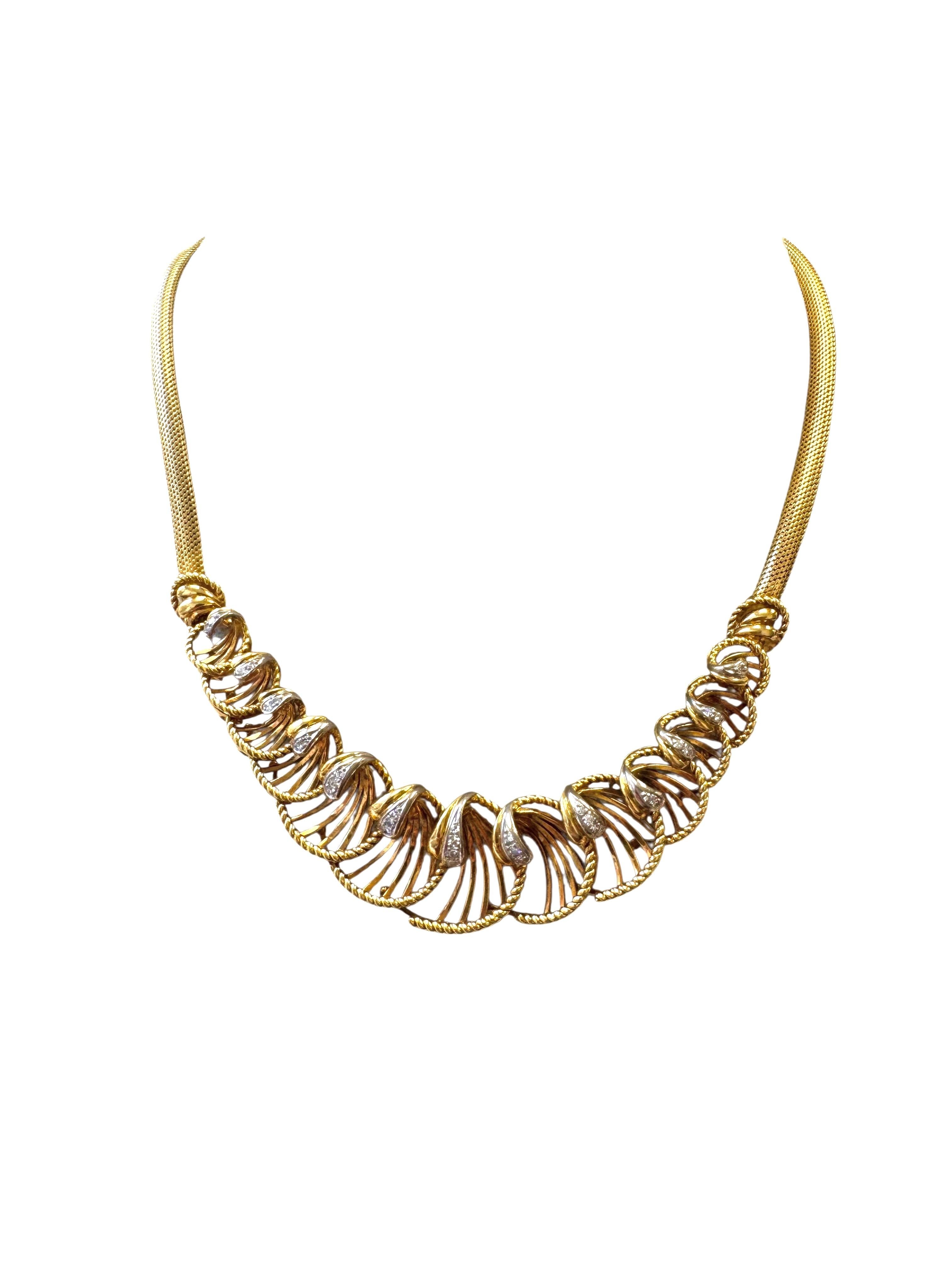 Collier à maillons en éventail en or jaune 18K et diamants en vente 6