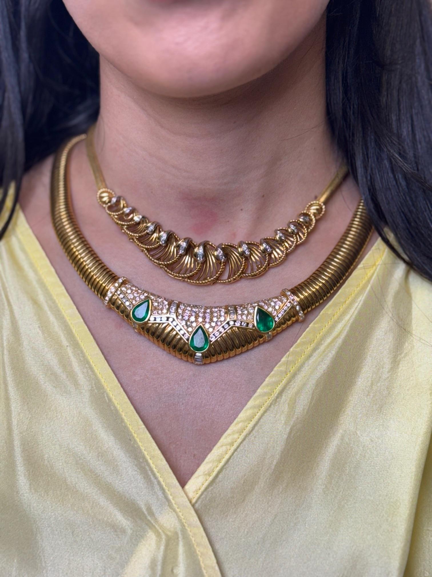 Collier à maillons en éventail en or jaune 18K et diamants en vente 2