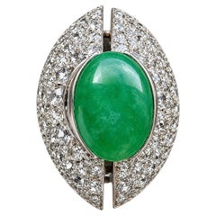 Bague vintage des années 1970 en platine et or 18 carats, avec un cabochon de jade et un diamant de 3,00 ct